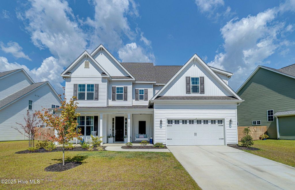 Photo of 428 Northern Pintail Place, Hampstead, NC 28443 (MLS # 100532574)