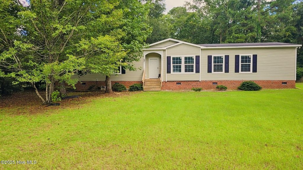 Photo of 120 Dreyton Hall Court, Rocky Point, NC 28457 (MLS # 100522750)