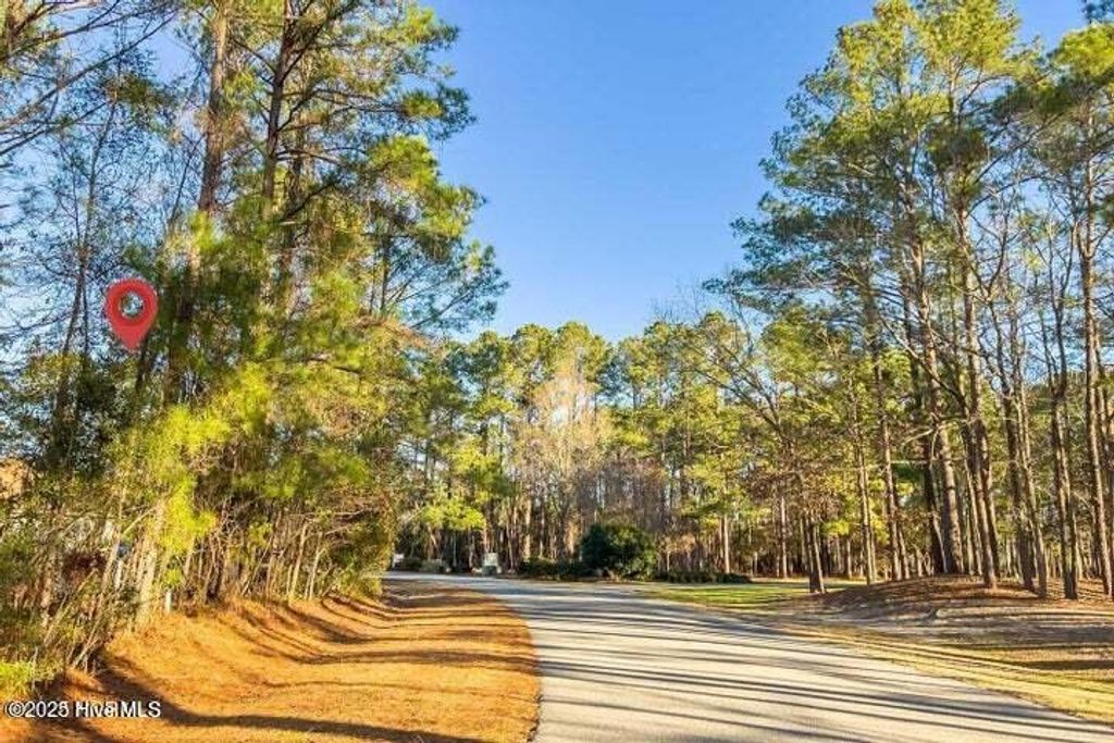 Photo of 1110 Barkentine Drive, New Bern, NC 28560 (MLS # 100538011)