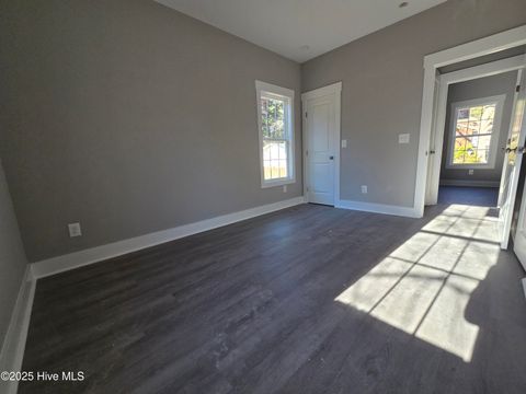 A home in Sneads Ferry