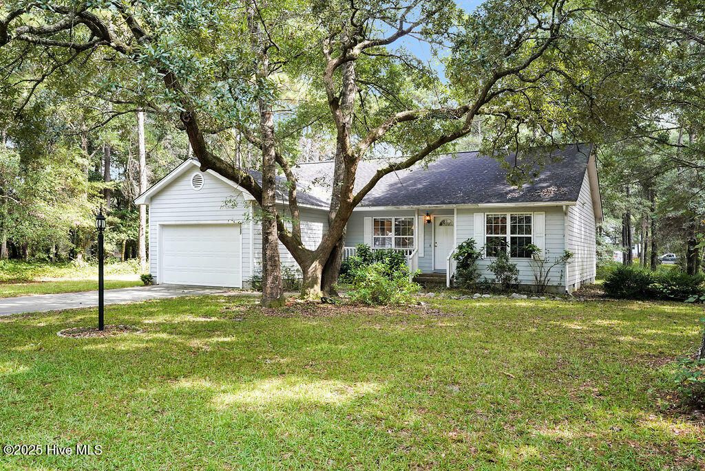 Photo of 3037 Channel Drive SE, Bolivia, NC 28422 (MLS # 100530521)
