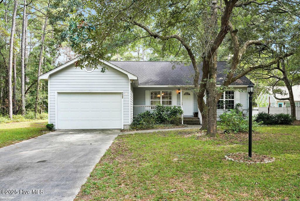 Photo of 3037 Channel Drive SE, Bolivia, NC 28422 (MLS # 100530521)