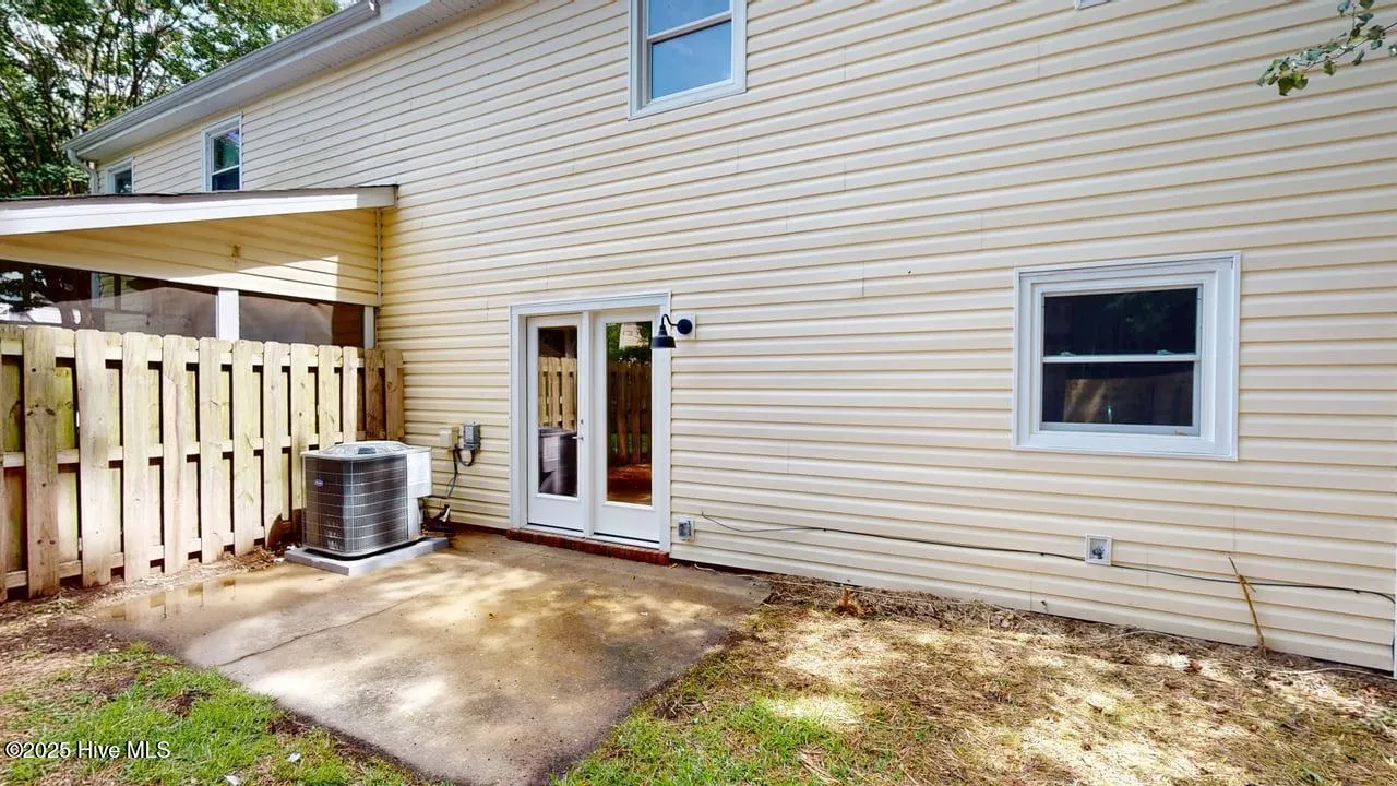 Jacksonville, North Carolina 28540, United States, 2 Bedrooms Bedrooms, ,2 BathroomsBathrooms,Residential,Active,175493