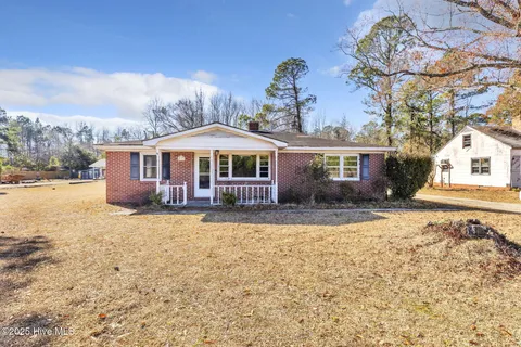 MLS: 100487391