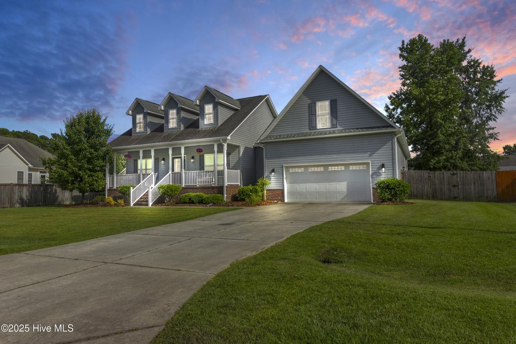 Photo of 103 Mom Lane, New Bern, NC 28562 (MLS # 100524196)