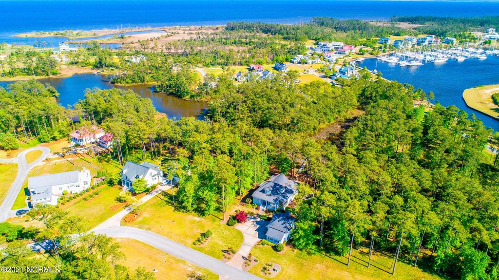 Photo of 126 Oyster Point Road, Oriental, NC 28571 (MLS # 100269651)