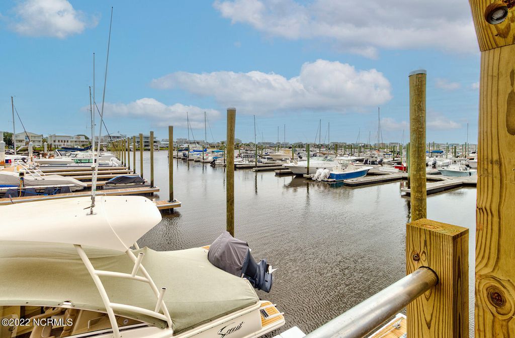 Photo of 100 Spencer Farlow Drive #D-160, Carolina Beach, NC 28428 (MLS # 100504491)
