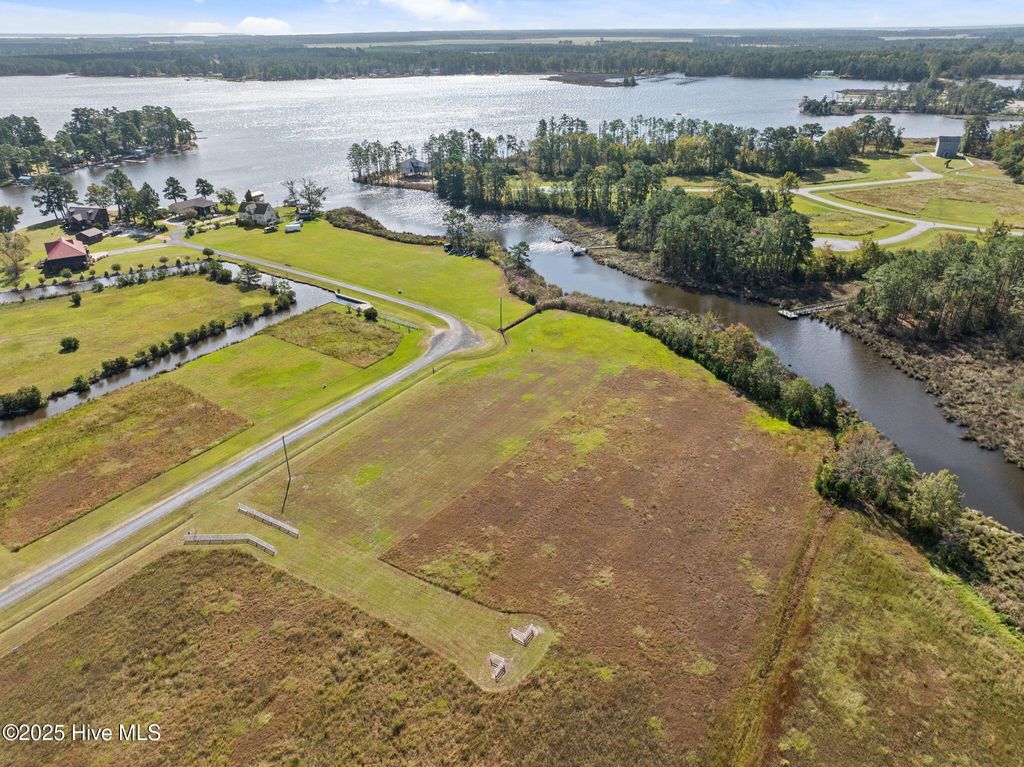 Photo of 77 Dallas Paul Road, Pinetown, NC 27865 (MLS # 100535501)