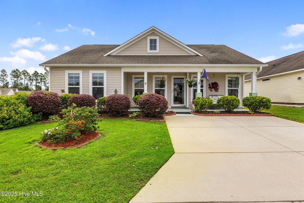 Photo of 9 Biscayne Drive, Rocky Point, NC 28457 (MLS # 100527852)