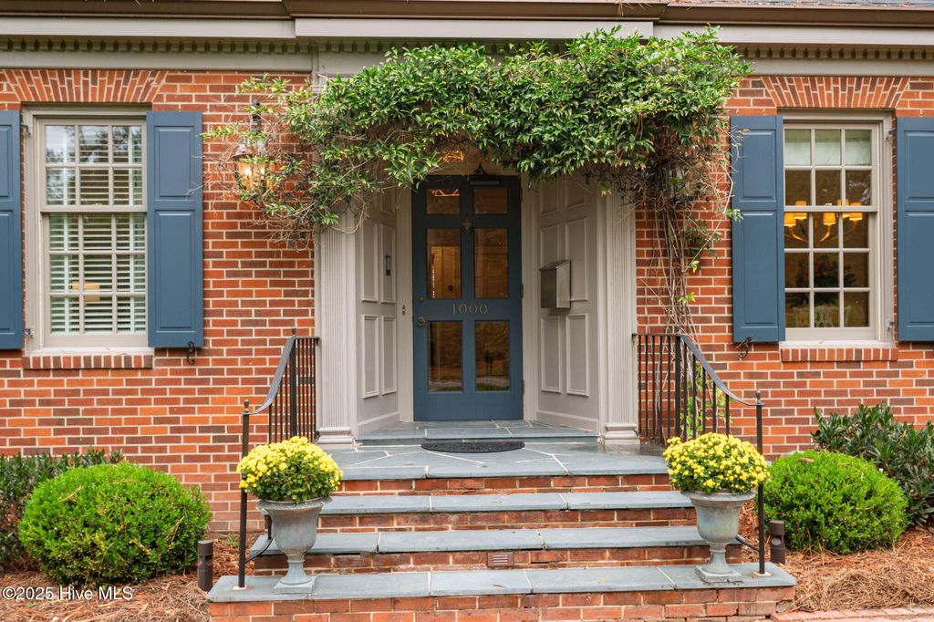 Photo of 1000 S Howard Circle, Tarboro, NC 27886 (MLS # 100541748)