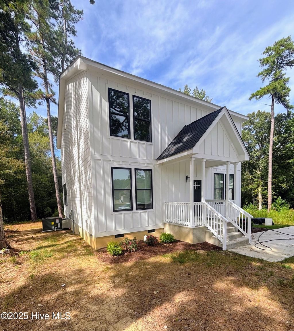 Photo of 1528 Chateau Lane, Rocky Mount, NC 27803 (MLS # 100532955)