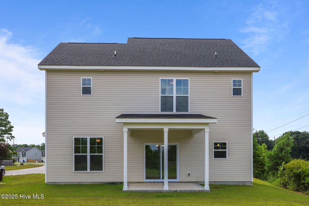Photo of 336 Adobe Lane, Jacksonville, NC 28546 (MLS # 100504160)