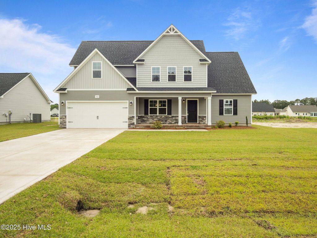 Photo of 803 Tupelo Tree Drive, Hubert, NC 28539 (MLS # 100511213)