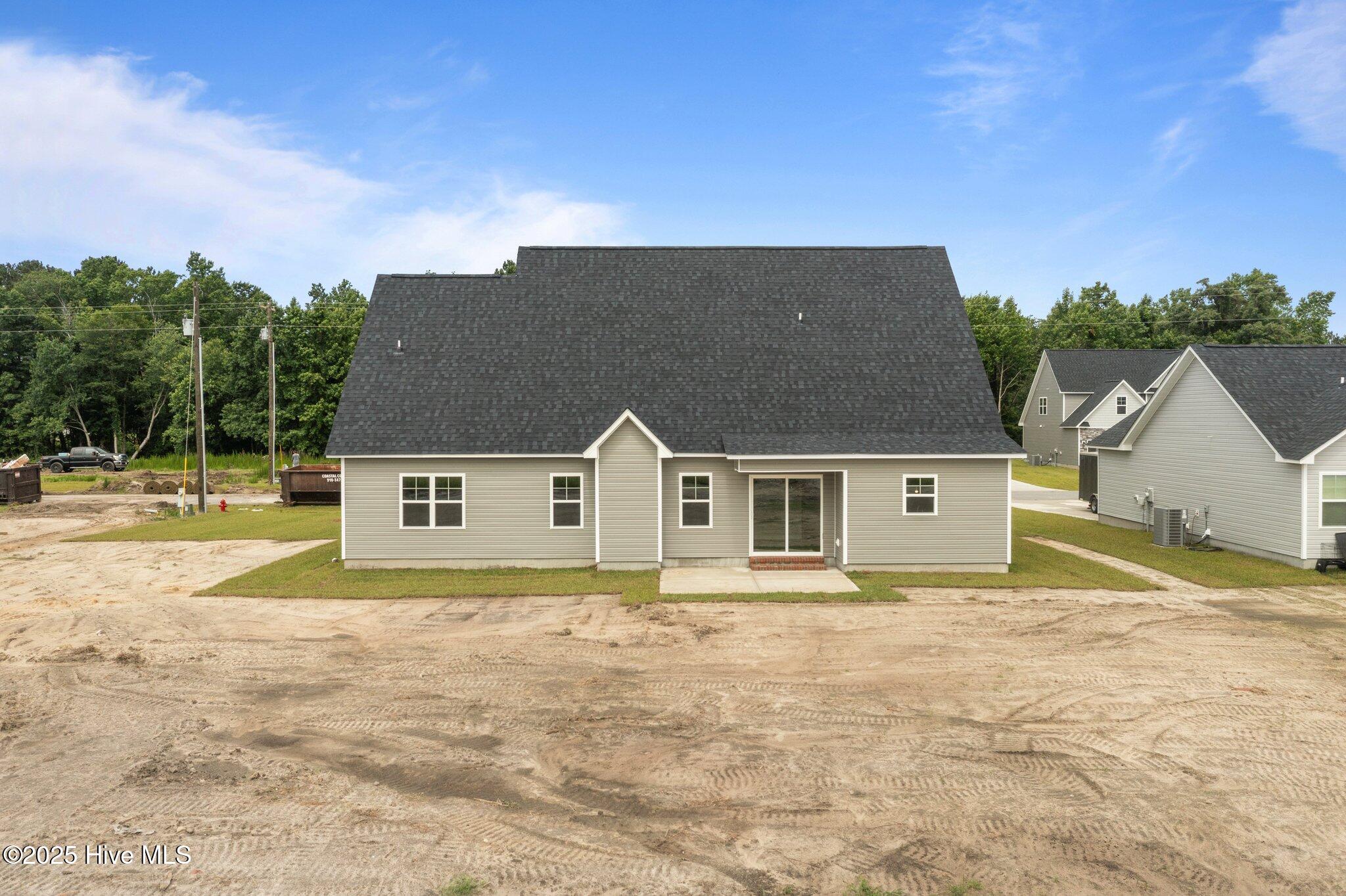 803 Tupelo Tree Drive