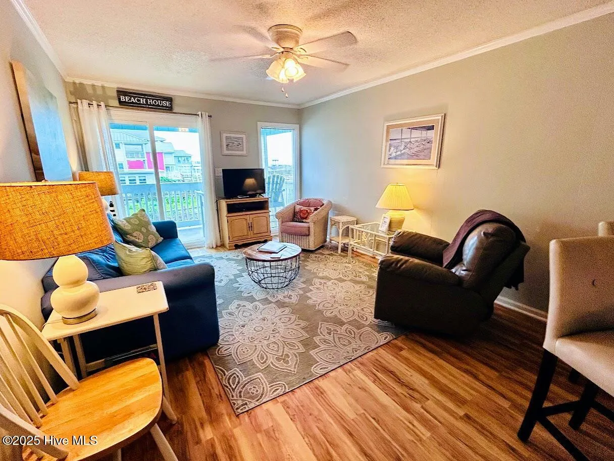 Carolina Beach, North Carolina 28428, United States, 2 Bedrooms Bedrooms, ,2 BathroomsBathrooms,Residential,Active,219171