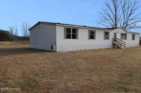 MLS: 100463673