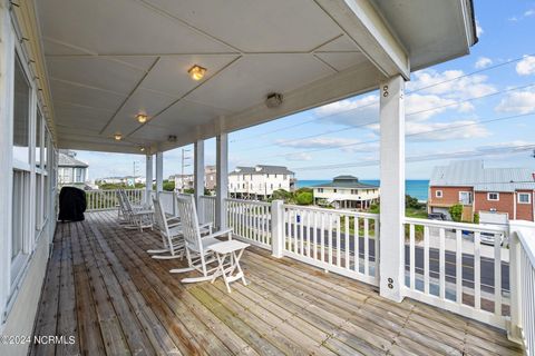 A home in Surf City