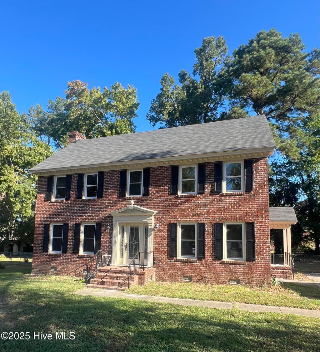 Photo of 1914 Rand Road W, Wilson, NC 27893 (MLS # 100528061)