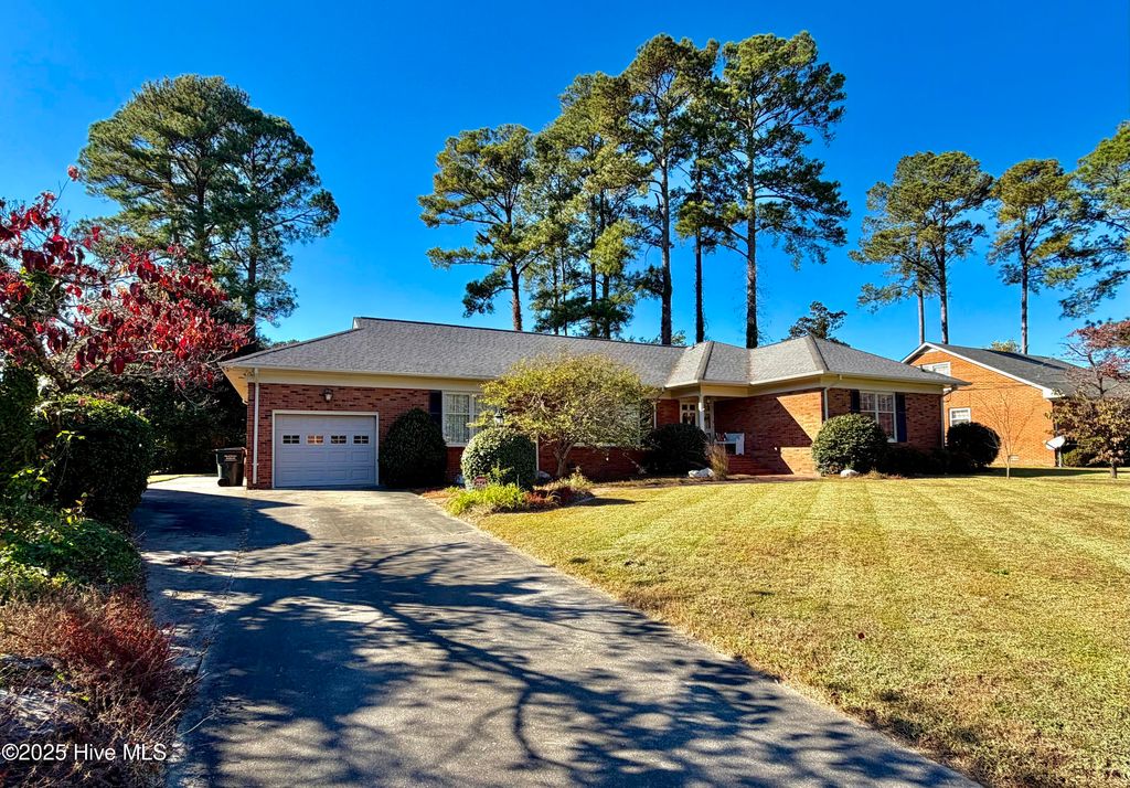 Photo of 1602 Saint Andrews Place, Kinston, NC 28504 (MLS # 100539177)