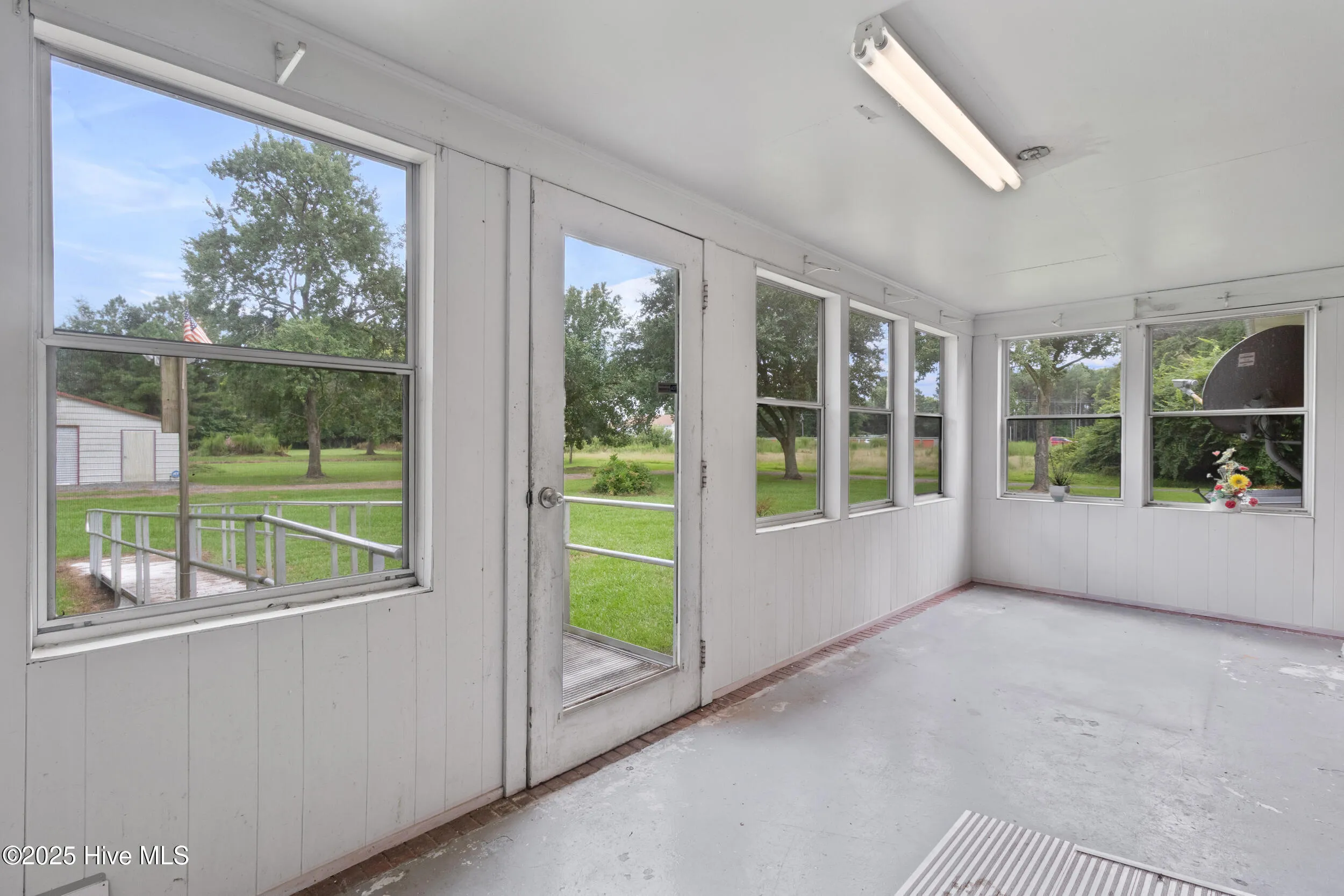 Teachey, North Carolina 28464, United States, 3 Bedrooms Bedrooms, ,2 BathroomsBathrooms,Residential,Active,186282