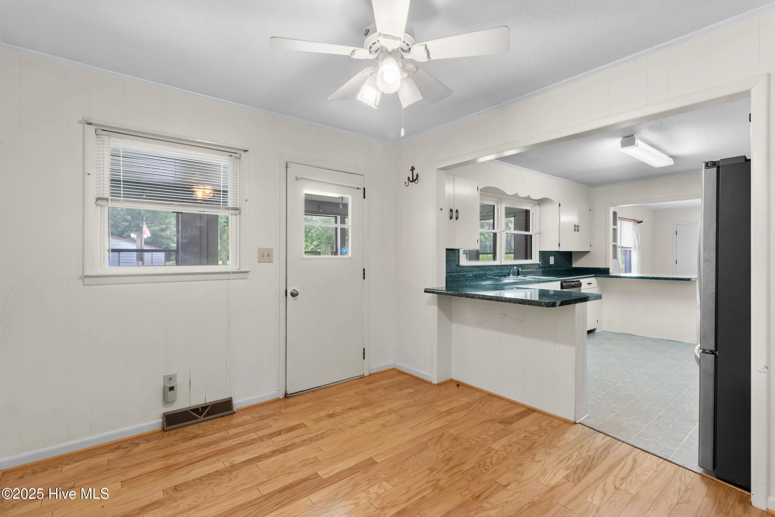 Teachey, North Carolina 28464, United States, 3 Bedrooms Bedrooms, ,2 BathroomsBathrooms,Residential,Active,186282