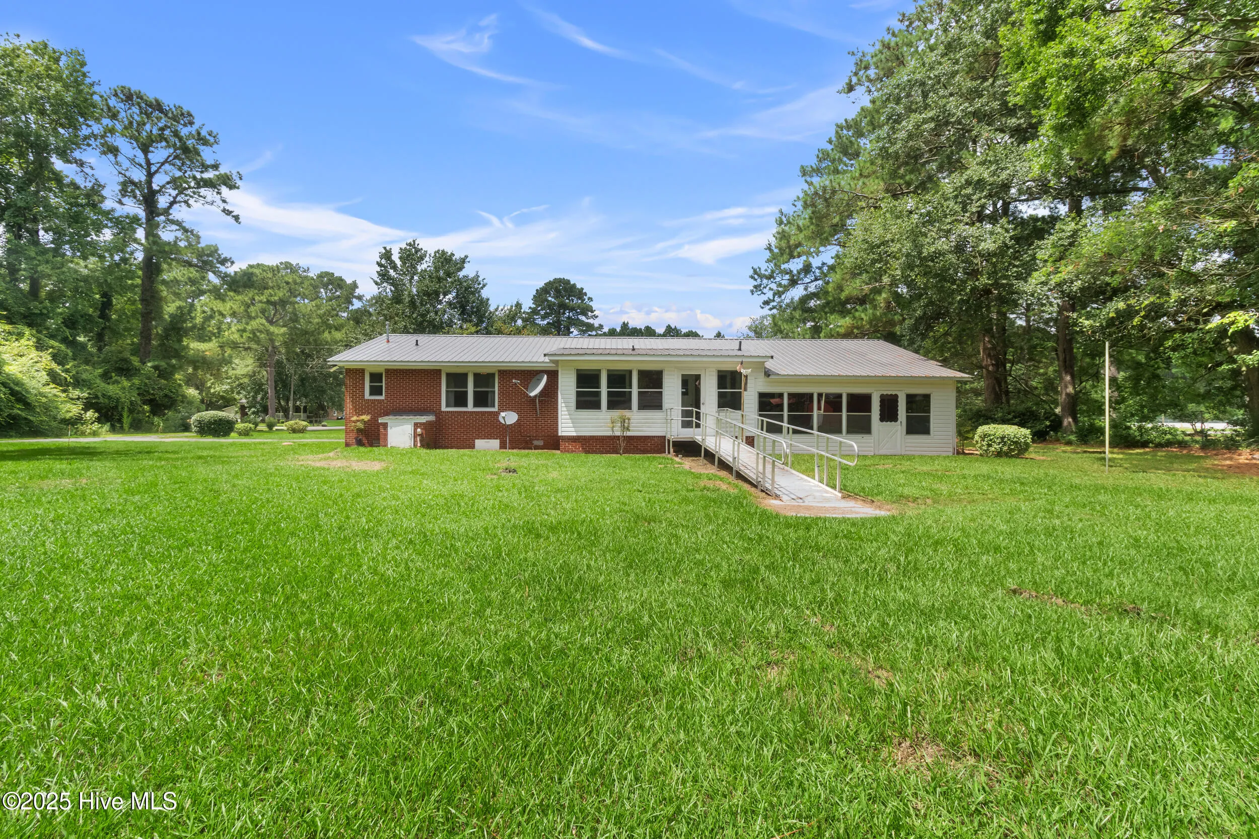 Teachey, North Carolina 28464, United States, 3 Bedrooms Bedrooms, ,2 BathroomsBathrooms,Residential,Active,186282