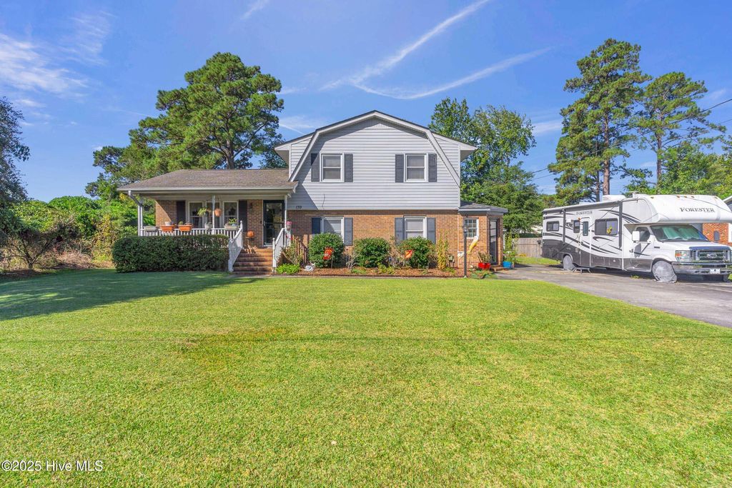Photo of 139 Silva Terra Drive, Wilmington, NC 28412 (MLS # 100535159)