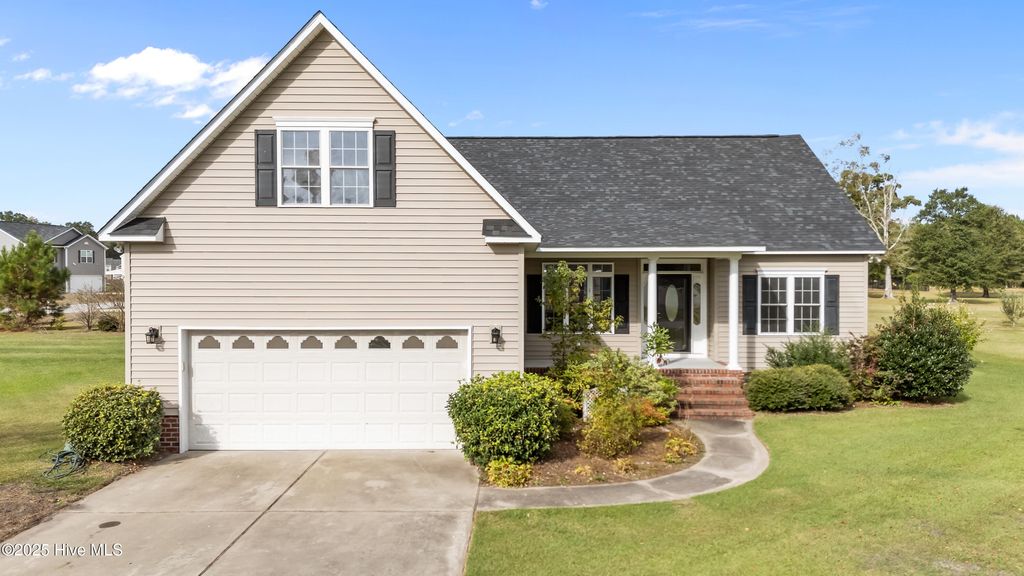 Photo of 132 Neal Boulevard, Vanceboro, NC 28586 (MLS # 100532789)