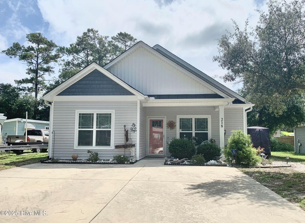 Photo of 218 NE 67th Street, Oak Island, NC 28465 (MLS # 100524819)
