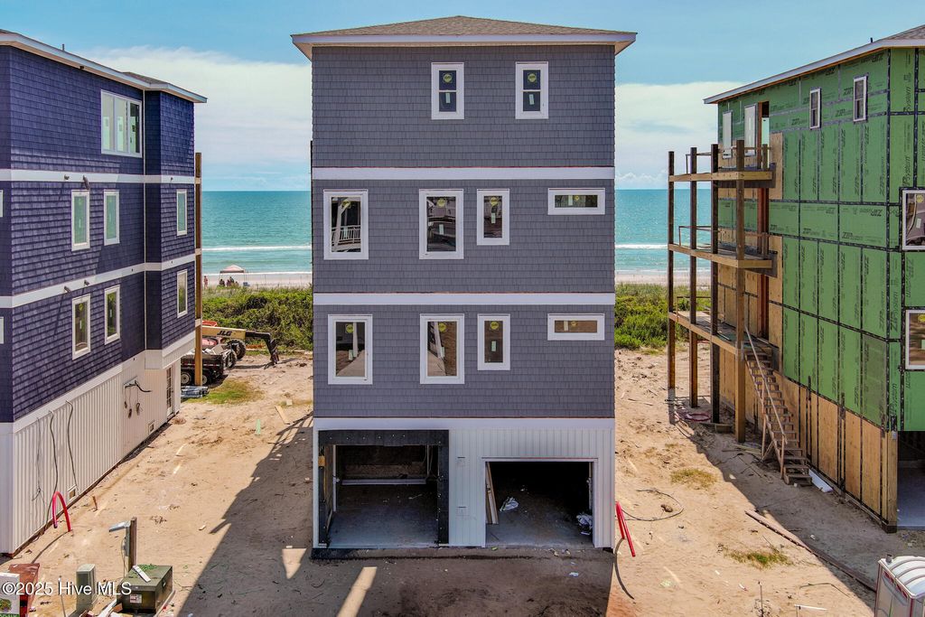 Photo of 738 Dune Ridge Court, Surf City, NC 28445 (MLS # 100508021)
