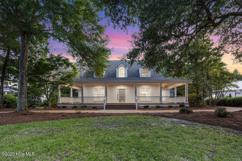 Photo of 844 Arboretum Drive, Wilmington, NC 28405 (MLS # 100516231)