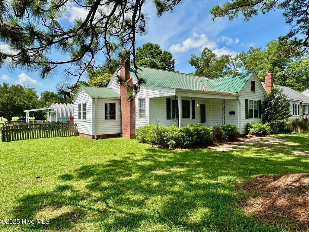 Photo of 1208 W Main Street, Williamston, NC 27892 (MLS # 100520290)