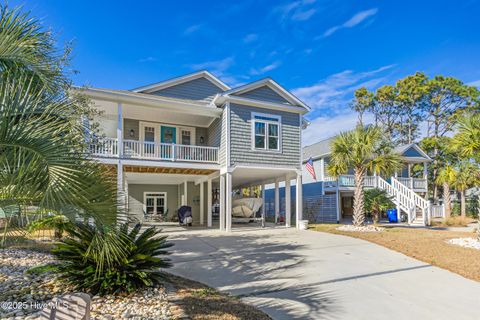 A home in Oak Island