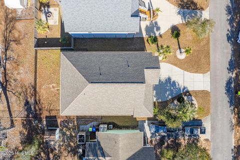 A home in Oak Island