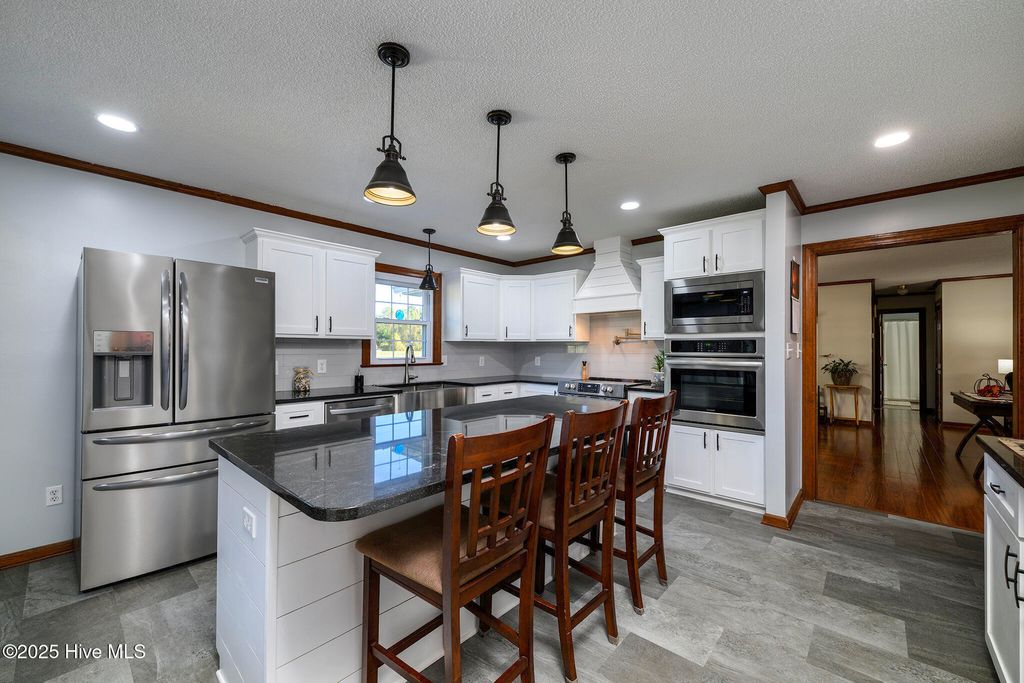 Photo of 335 Guinea Town Road, Kinston, NC 28501 (MLS # 100538081)