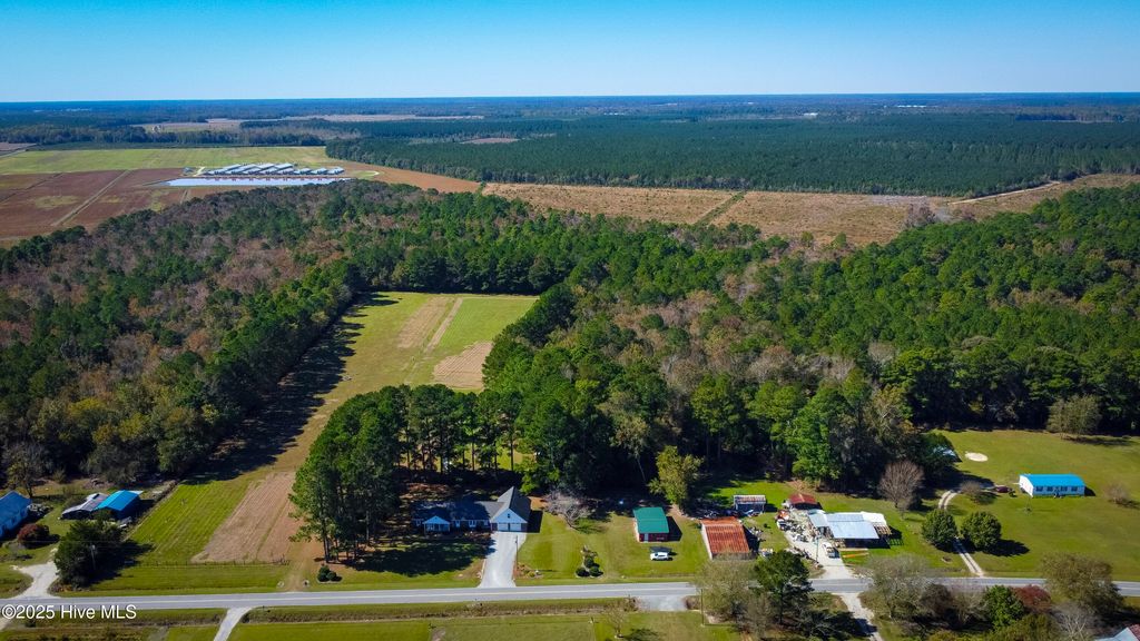 Photo of 335 Guinea Town Road, Kinston, NC 28501 (MLS # 100538081)