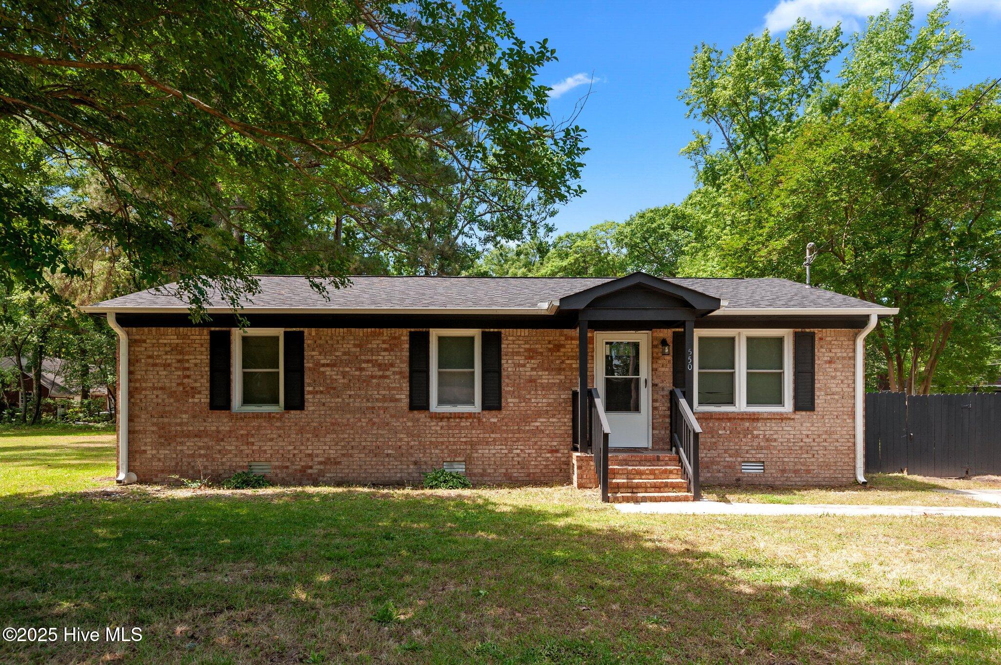 Listing image 4