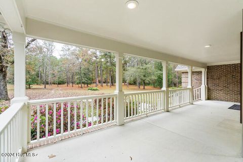 A home in Burgaw