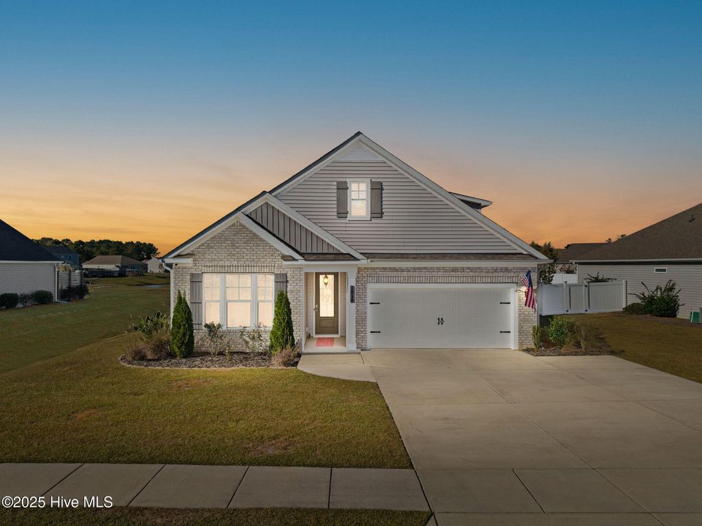 Photo of 1814 Bards Drive SE, Bolivia, NC 28422 (MLS # 100538184)