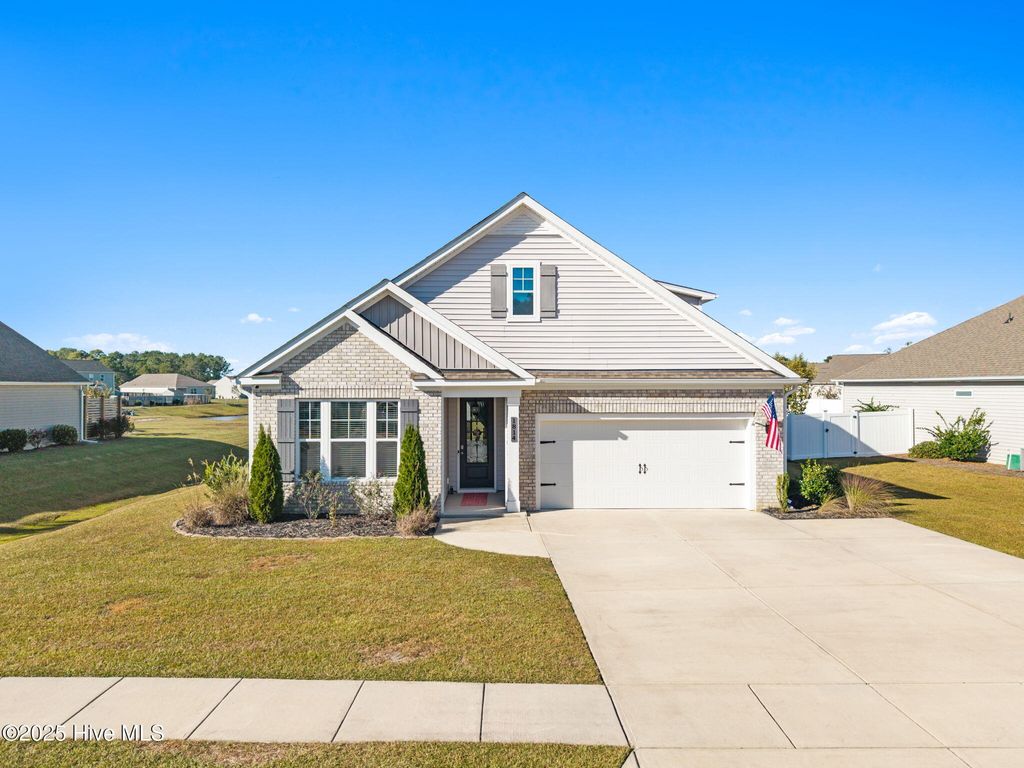 Photo of 1814 Bards Drive SE, Bolivia, NC 28422 (MLS # 100538184)