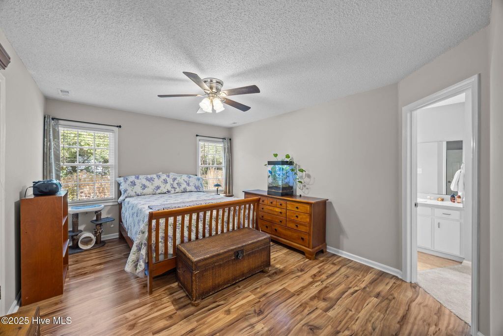 Photo of 215 Esquire Court, New Bern, NC 28562 (MLS # 100532521)