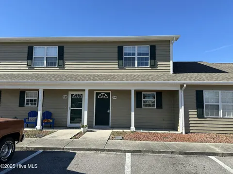 MLS: 100484027