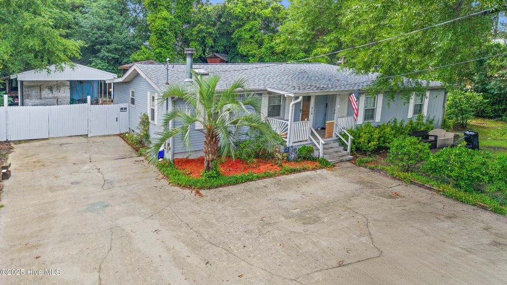 Photo of 210 Rutledge Drive, Wilmington, NC 28412 (MLS # 100510250)
