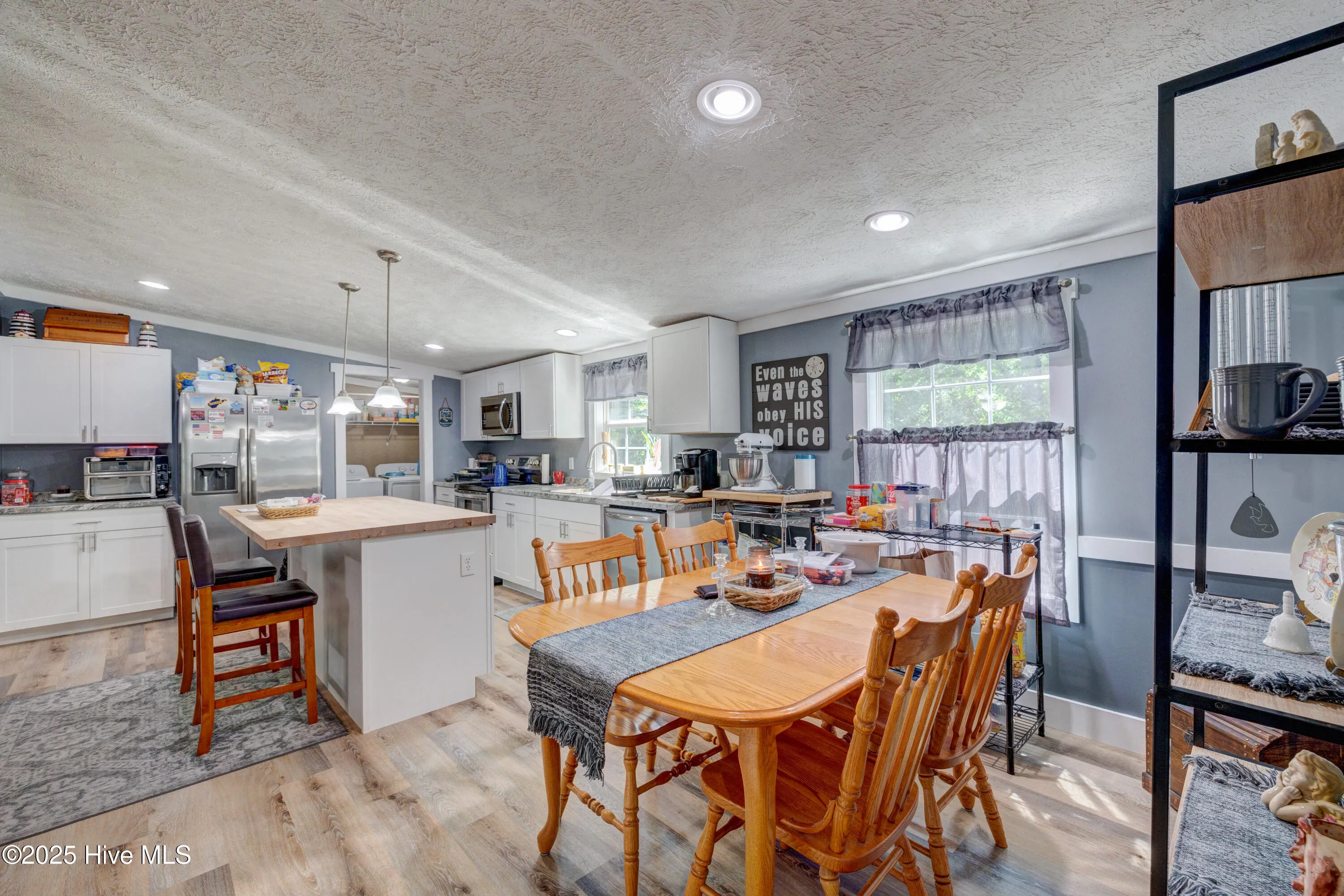 Shallotte, North Carolina 28470, United States, 3 Bedrooms Bedrooms, ,2 BathroomsBathrooms,Residential,Active,213030