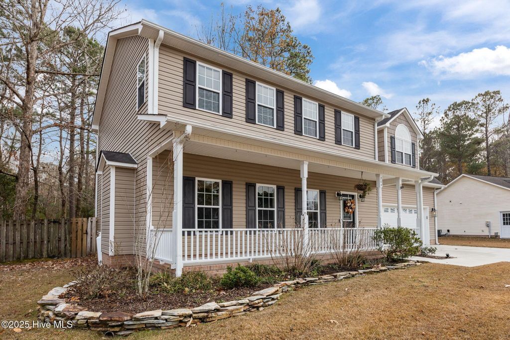 Photo of 704 Cattail Court, Jacksonville, NC 28540 (MLS # 100544131)