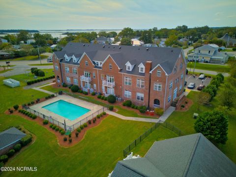 A home in Swansboro