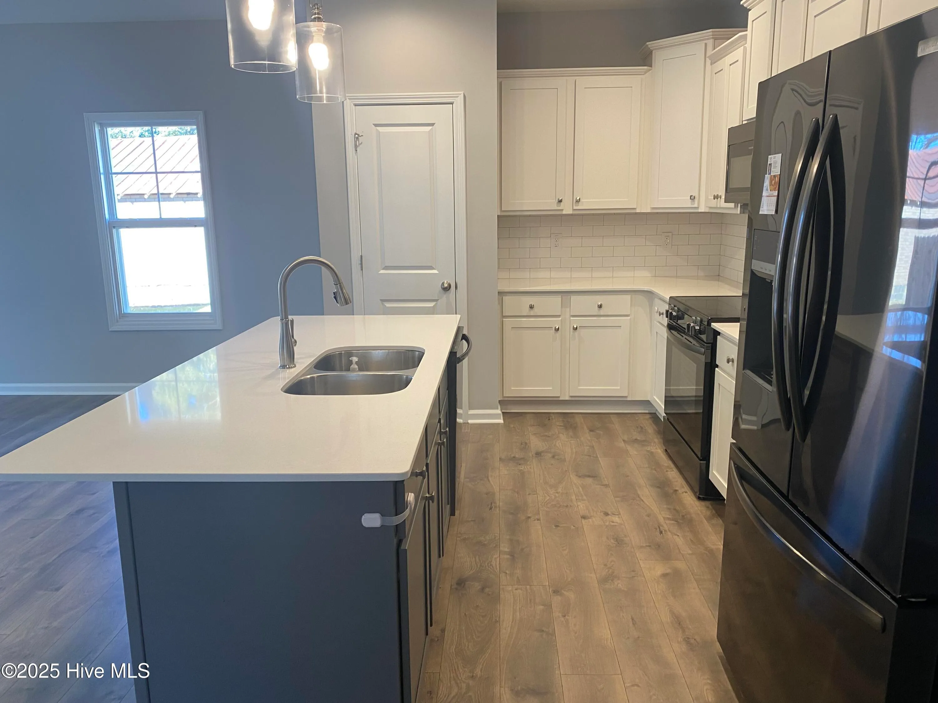 Salemburg, North Carolina 28385, United States, 4 Bedrooms Bedrooms, ,2 BathroomsBathrooms,Residential,Active,122703