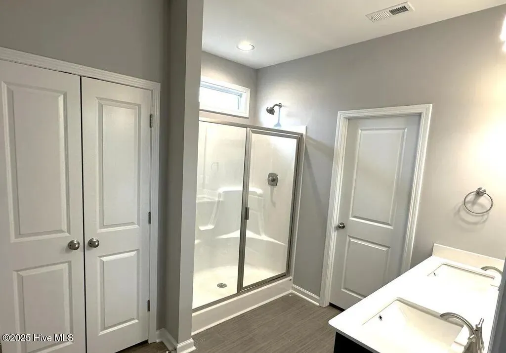 Salemburg, North Carolina 28385, United States, 4 Bedrooms Bedrooms, ,2 BathroomsBathrooms,Residential,Active,122703