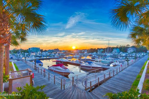 Tiny photo for 2571 St James Drive SE #G7 (Wet Slip), Southport, NC 28461 (MLS # 100487177)