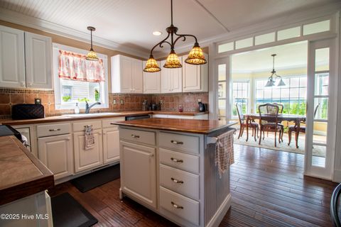 Tiny photo for 1103 S Topsail Drive, Surf City, NC 28445 (MLS # 100535600)